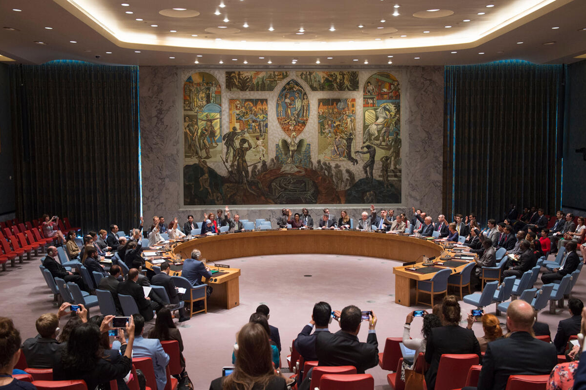 Miembros del Consejo de Seguridad votando