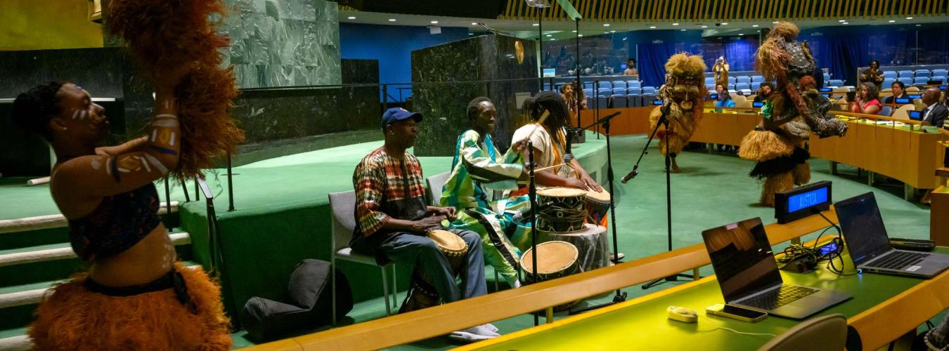 African music and dance performance in the General Assembly hall